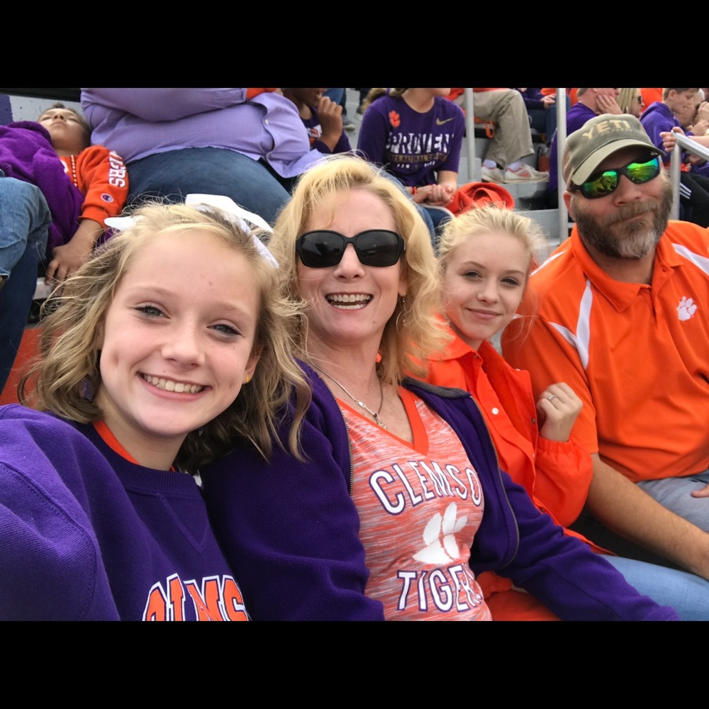 Meet your Posher, Gin